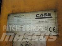 CASE 721 E XT Pale gommate