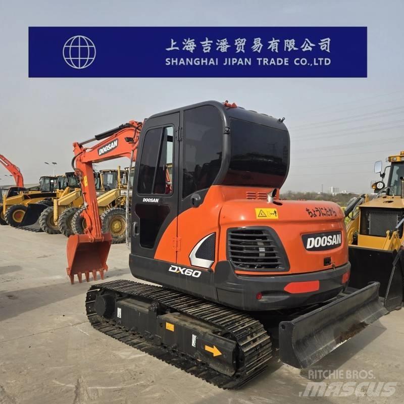 Doosan DX 60 Escavatori cingolati