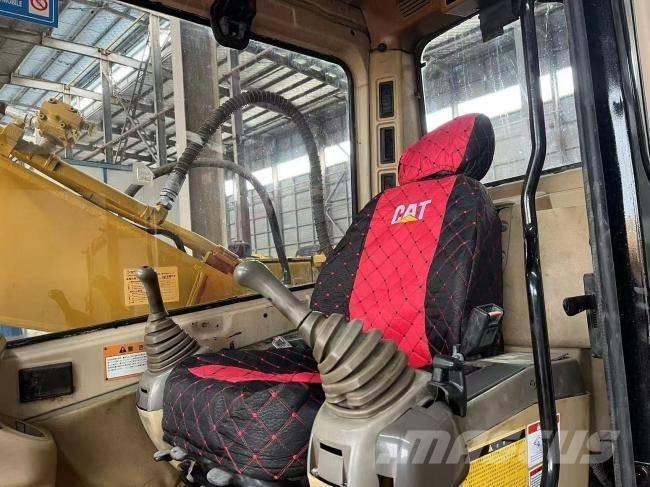 CAT 320 BL Escavatori cingolati