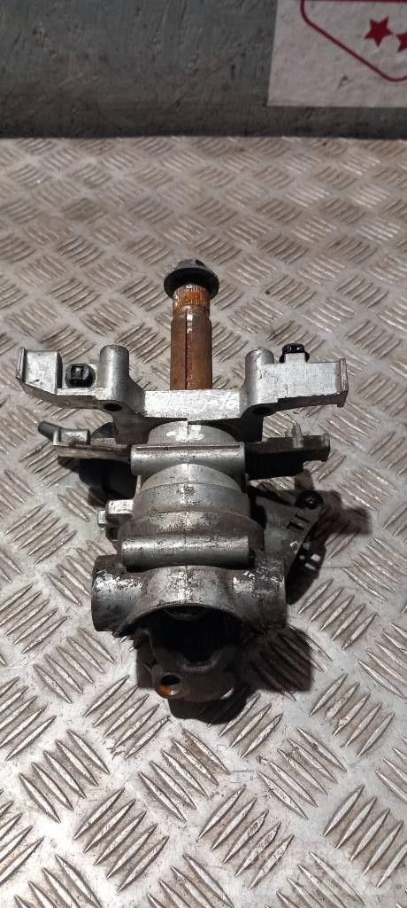Scania R 420    1421785 Cabine e interni