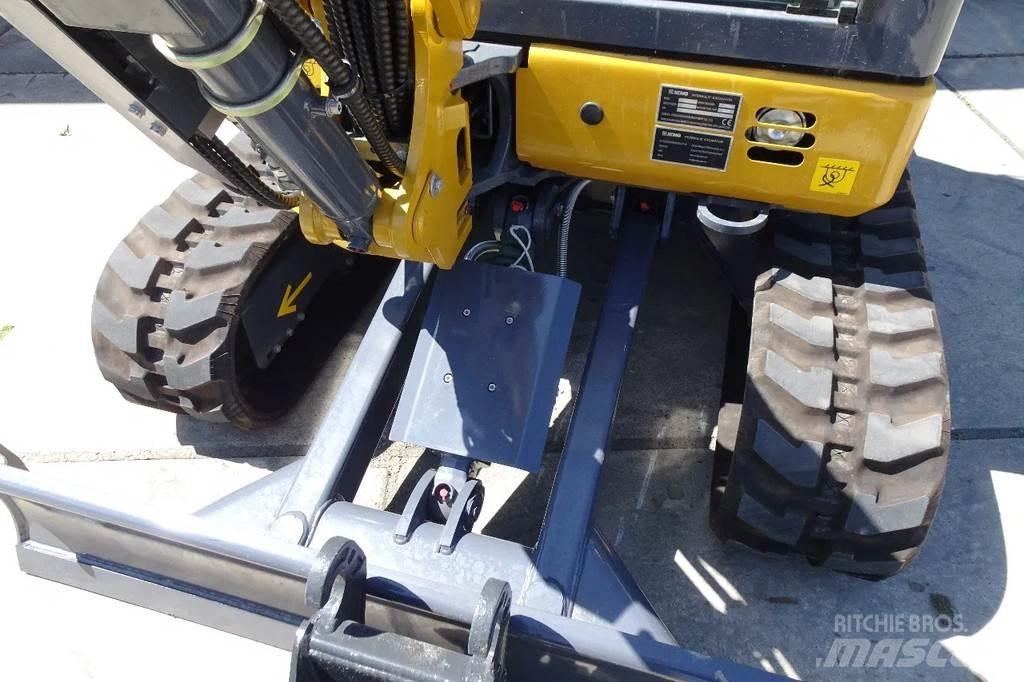 XCMG XE27E Escavatori cingolati