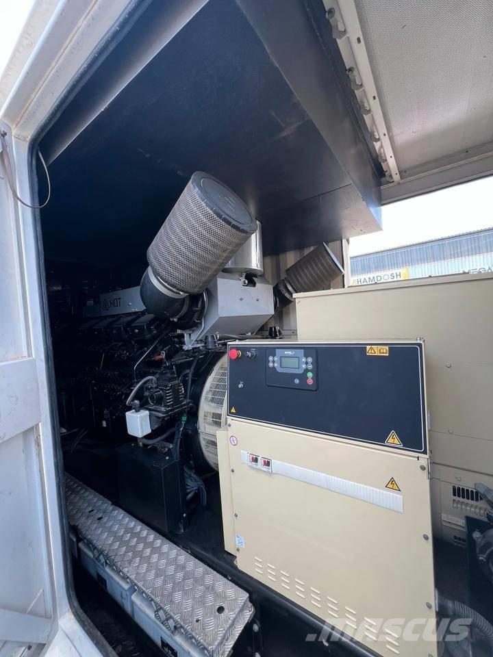 Mitsubishi 1650 KVA Generatori diesel