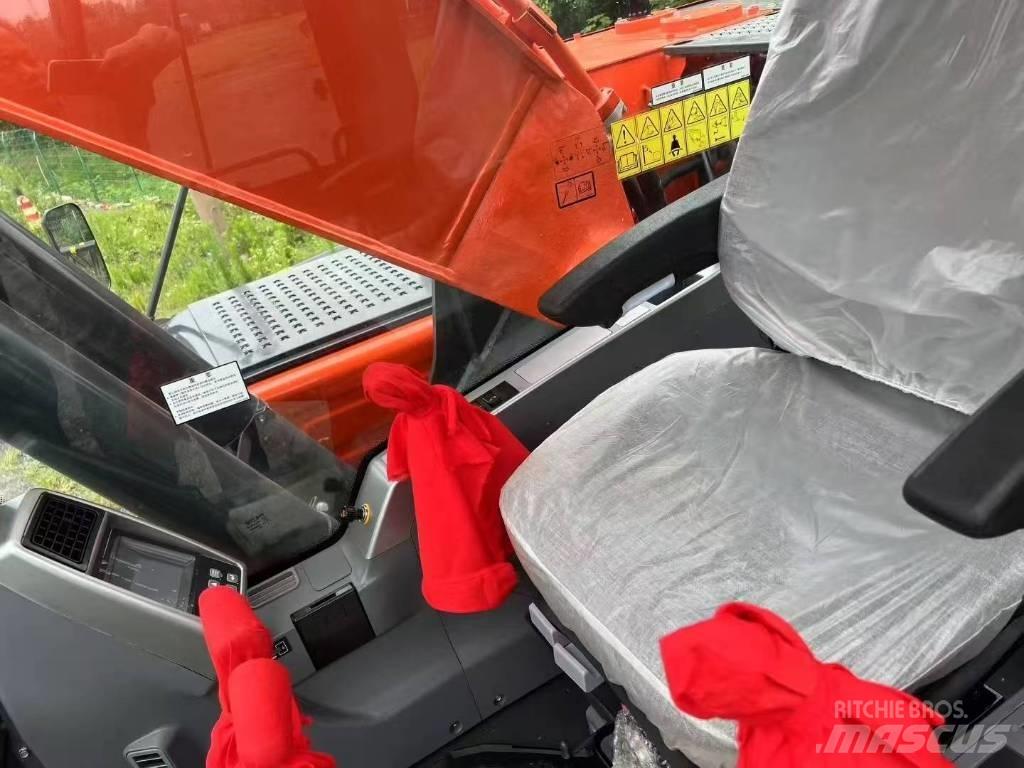 Doosan DX 225LC-9C Escavatori cingolati