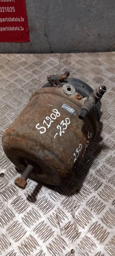 Scania 94 D.    2147775 Freni
