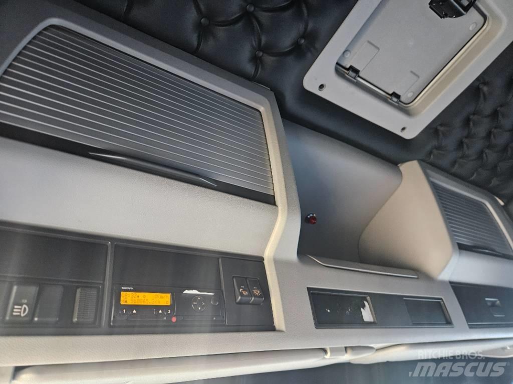 Volvo FM11 Camion cassonati