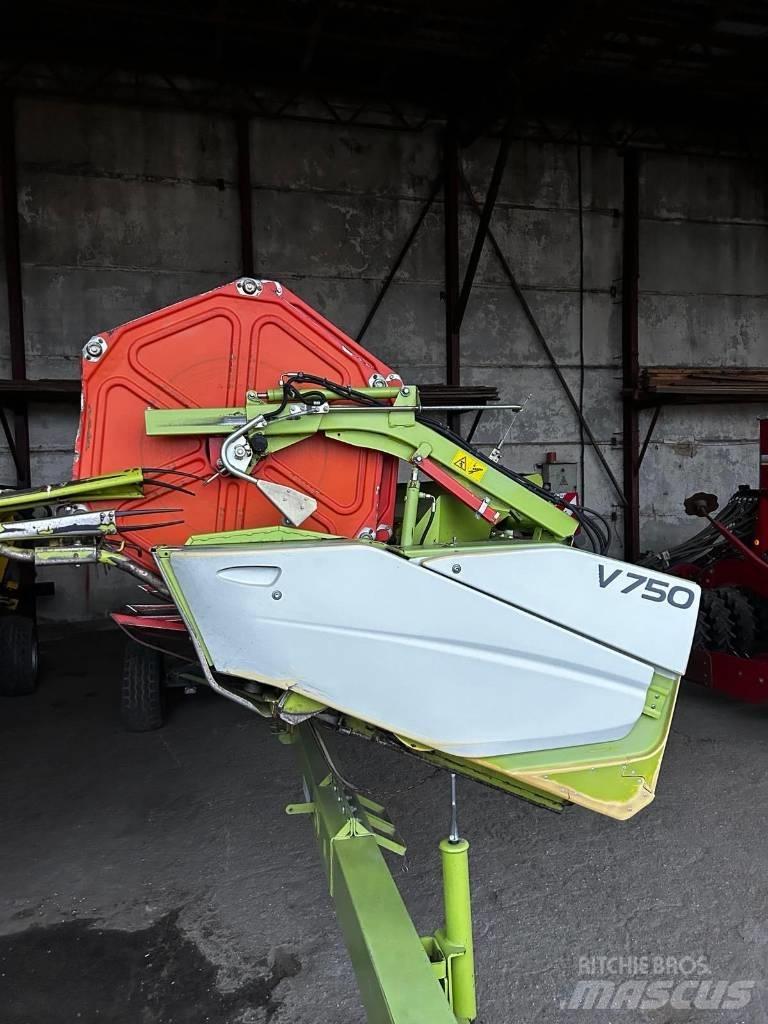 CLAAS Tucano 480 Mietitrebbiatrici