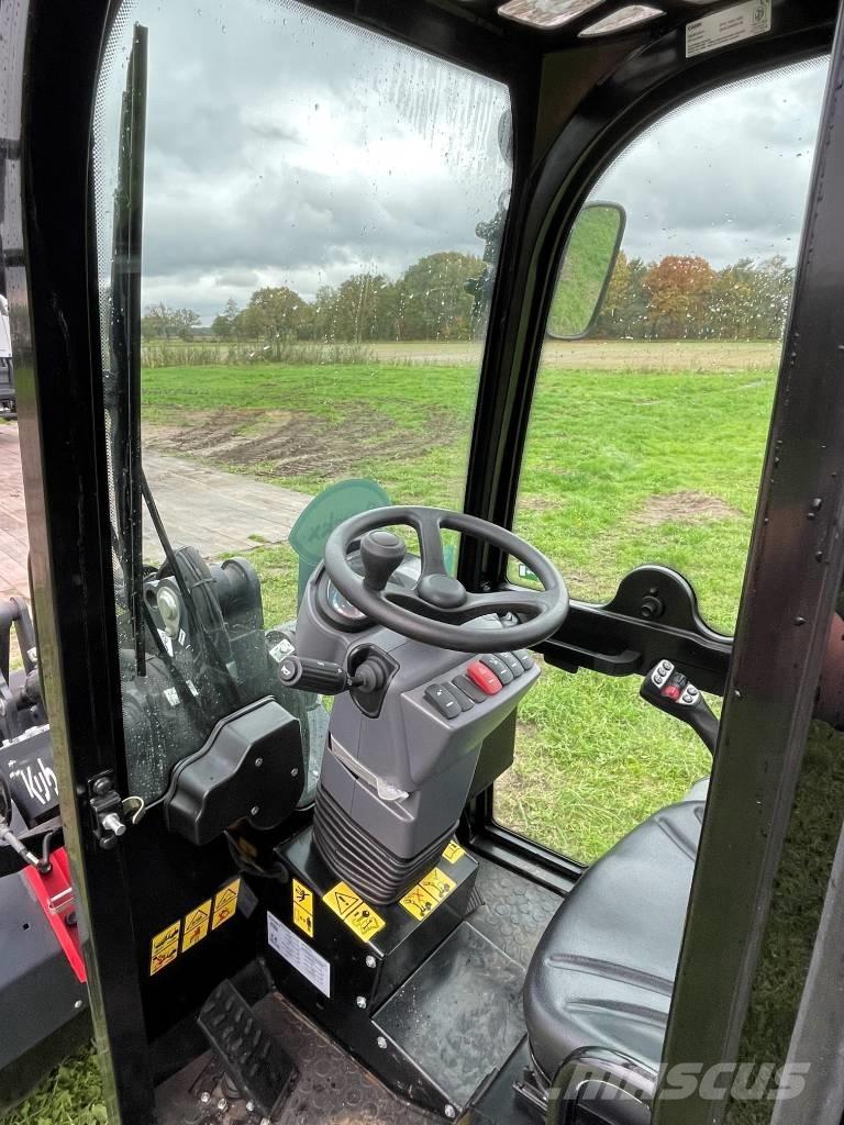 Kubota RT220-2e Pale gommate