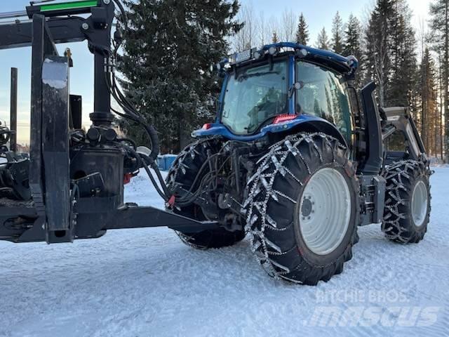Valtra N 134 A Trattori