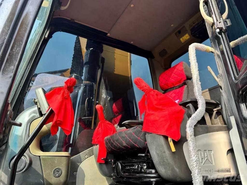 CAT 320 D Escavatori cingolati