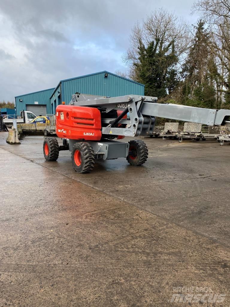 SkyJack SJ 63 AJ Piattaforme a braccio articolato
