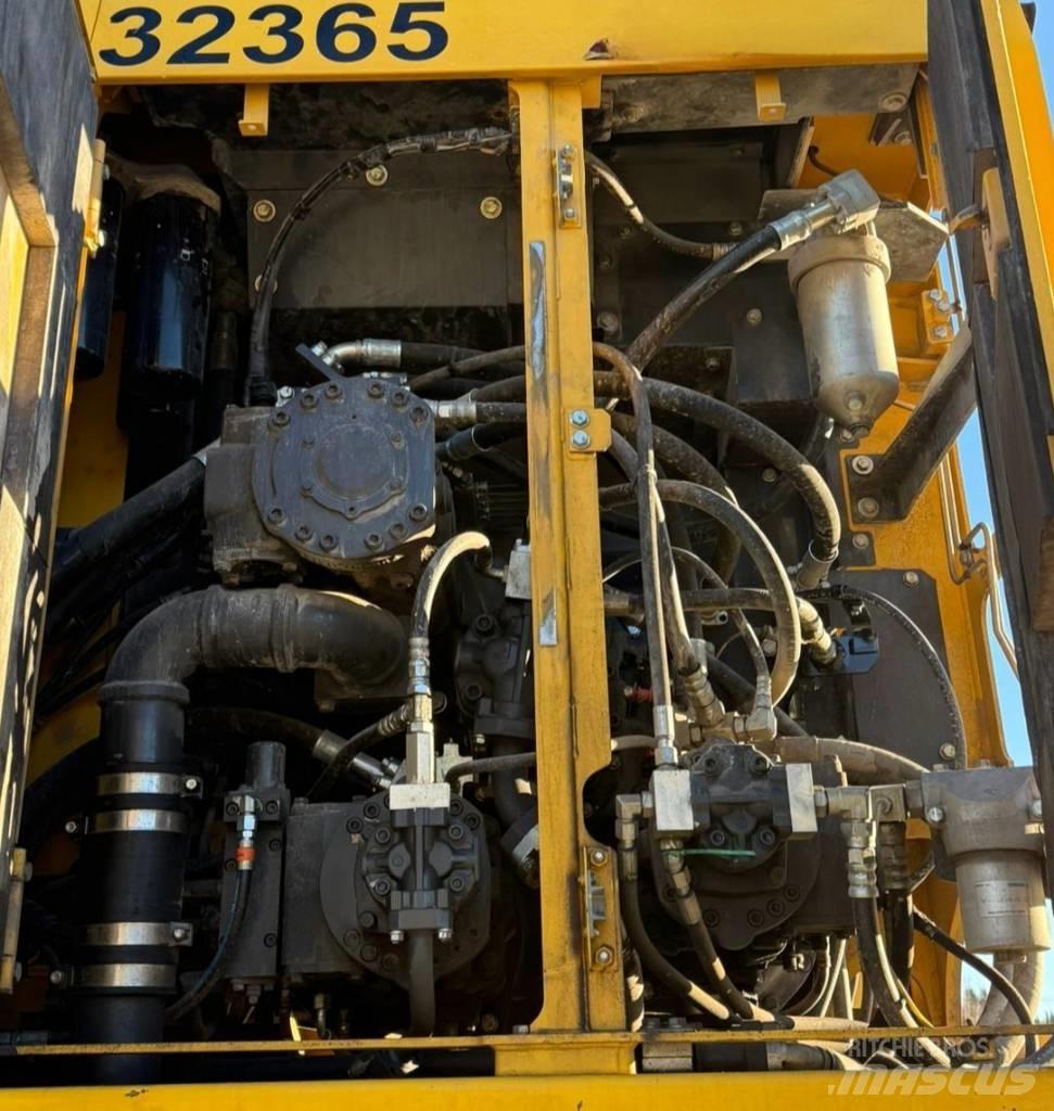 Komatsu PC 1250 -11EO Escavatori cingolati