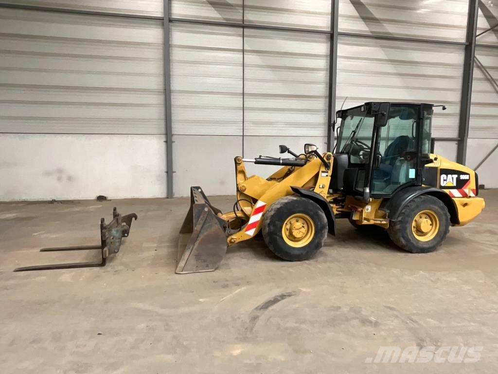 CAT 906 H Pale gommate