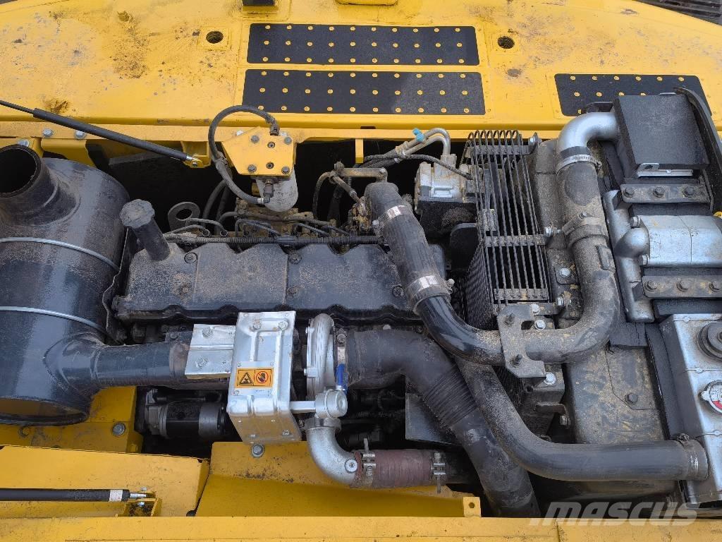 Komatsu PC 220-8 Escavatori cingolati
