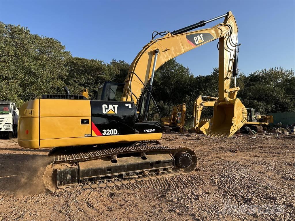 CAT 320D Escavatori cingolati