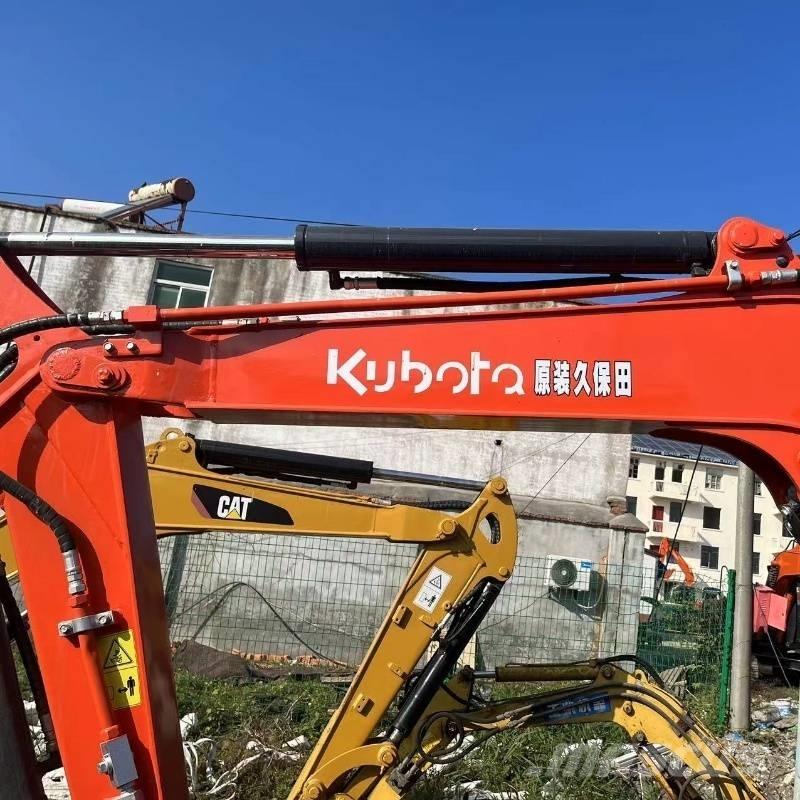 Kubota U 40 Miniescavatori