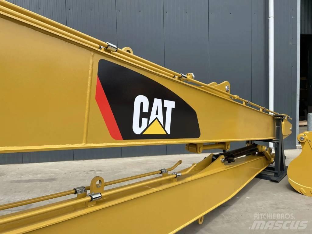 CAT 323E 18m Set Retroescavatori