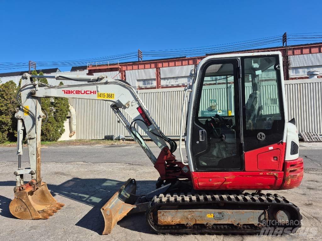 Takeuchi TB 240 Miniescavatori