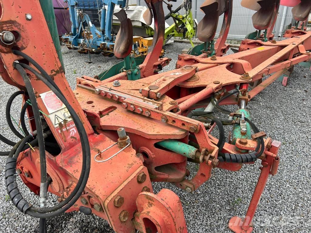 Kverneland EG100 Aratri convenzionali
