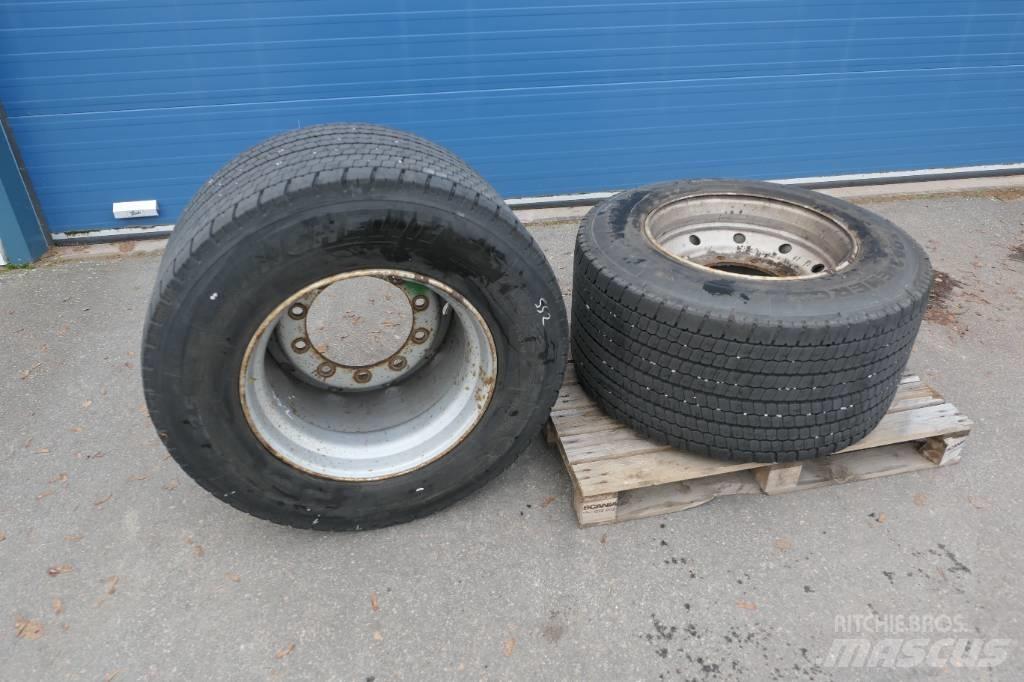 Michelin 495/45R22,5 Pneumatici, ruote e cerchioni