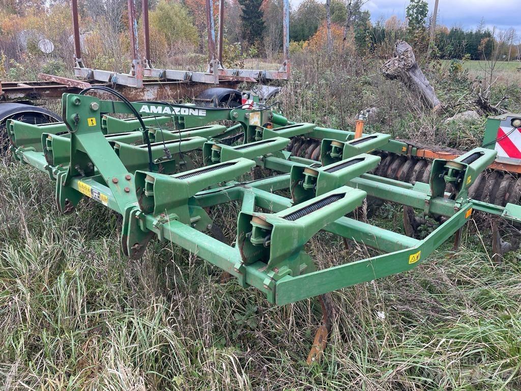 Amazone Cenius 4002 Aratri di perforazione