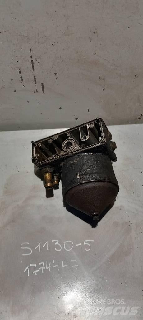 Scania 124.      1774447 Componenti idrauliche