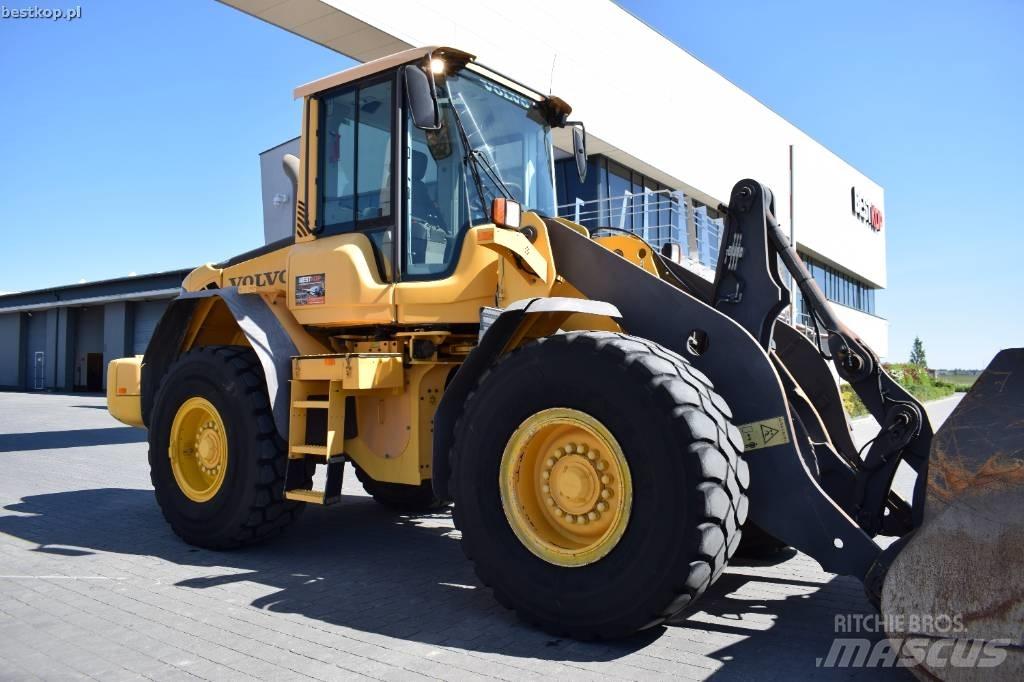 Volvo L 90 F Pale gommate