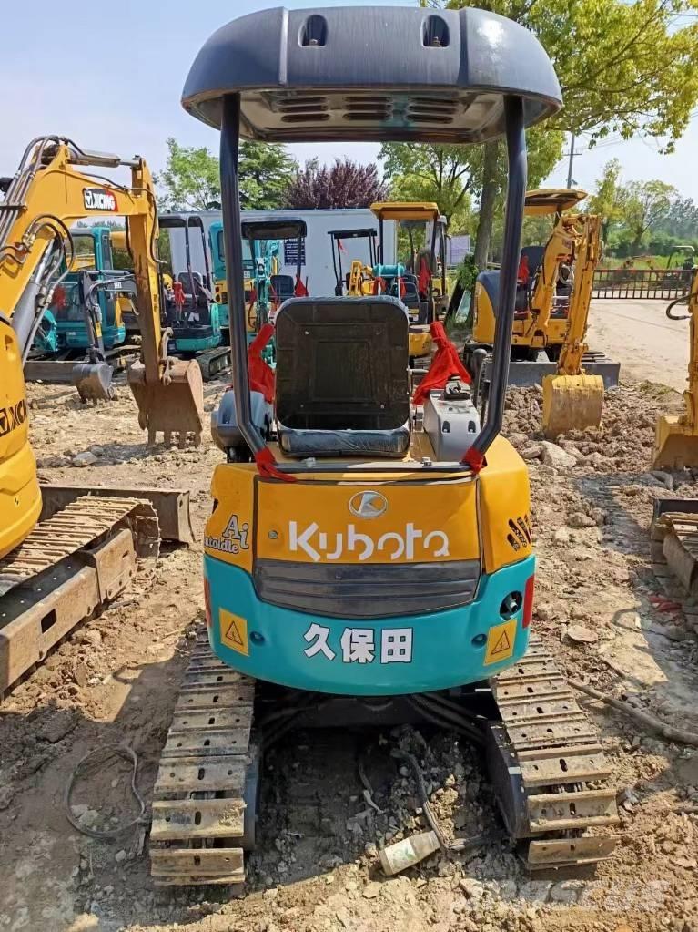 Kubota U 17 Miniescavatori