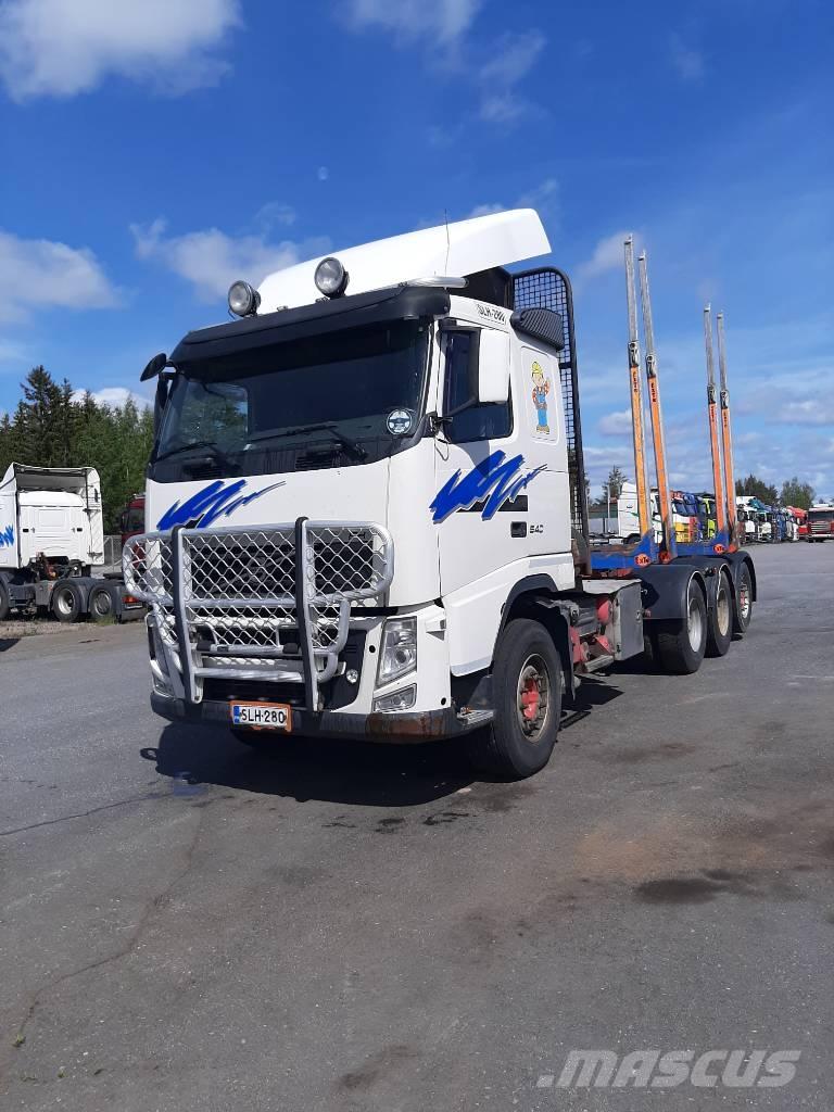 Volvo FH 13 Camion trasporto legname