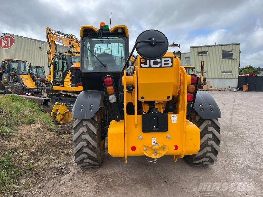 JCB 540-180 Pale gommate telescopiche