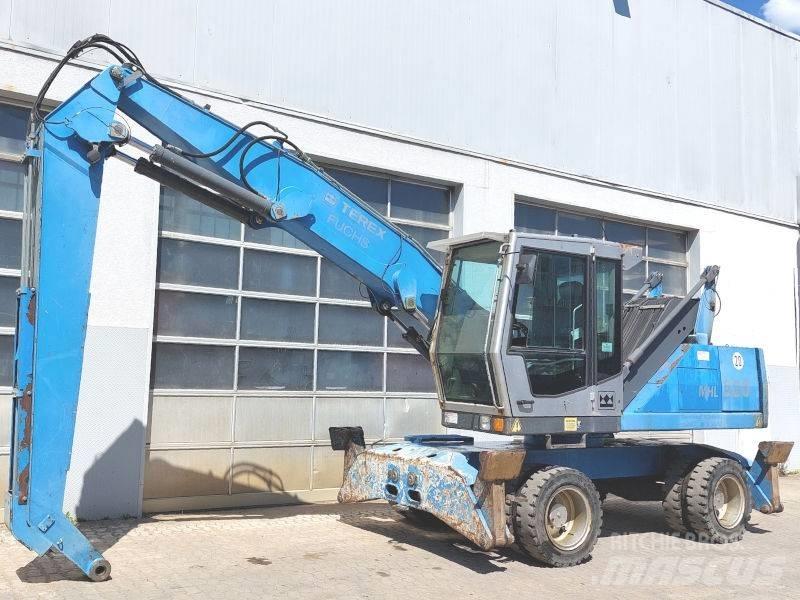Fuchs MHL 320 Movimentazione rifiuti
