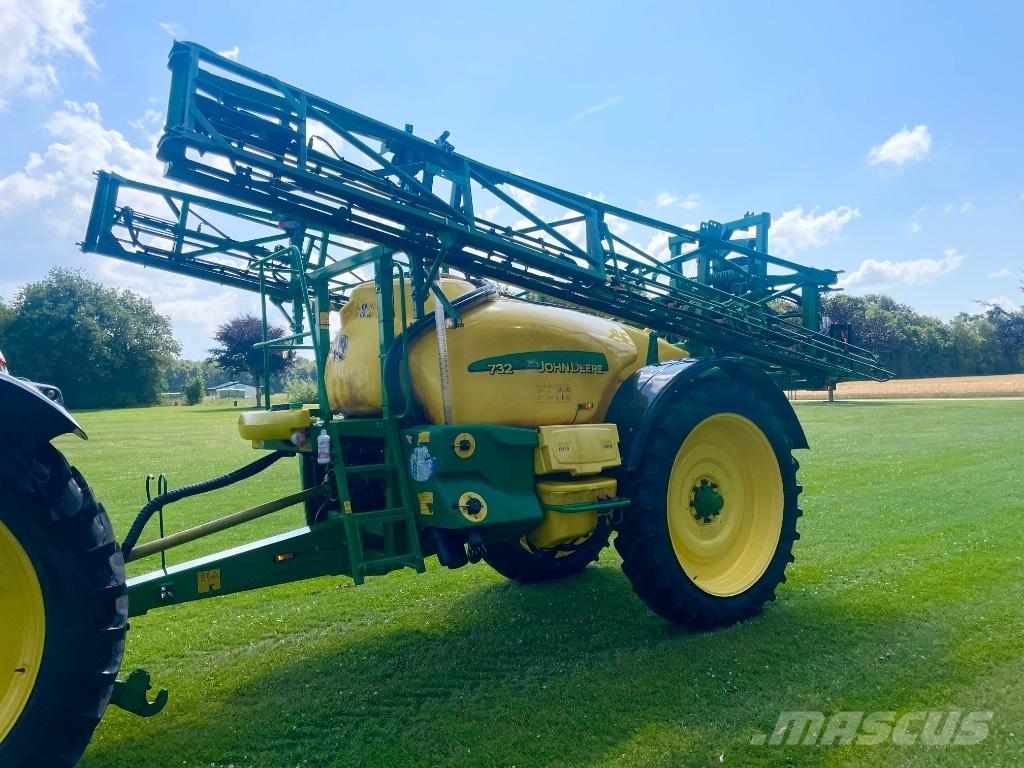 John Deere 732 Irroratrici trainate