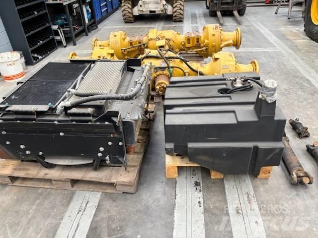 CAT 938 Pale gommate