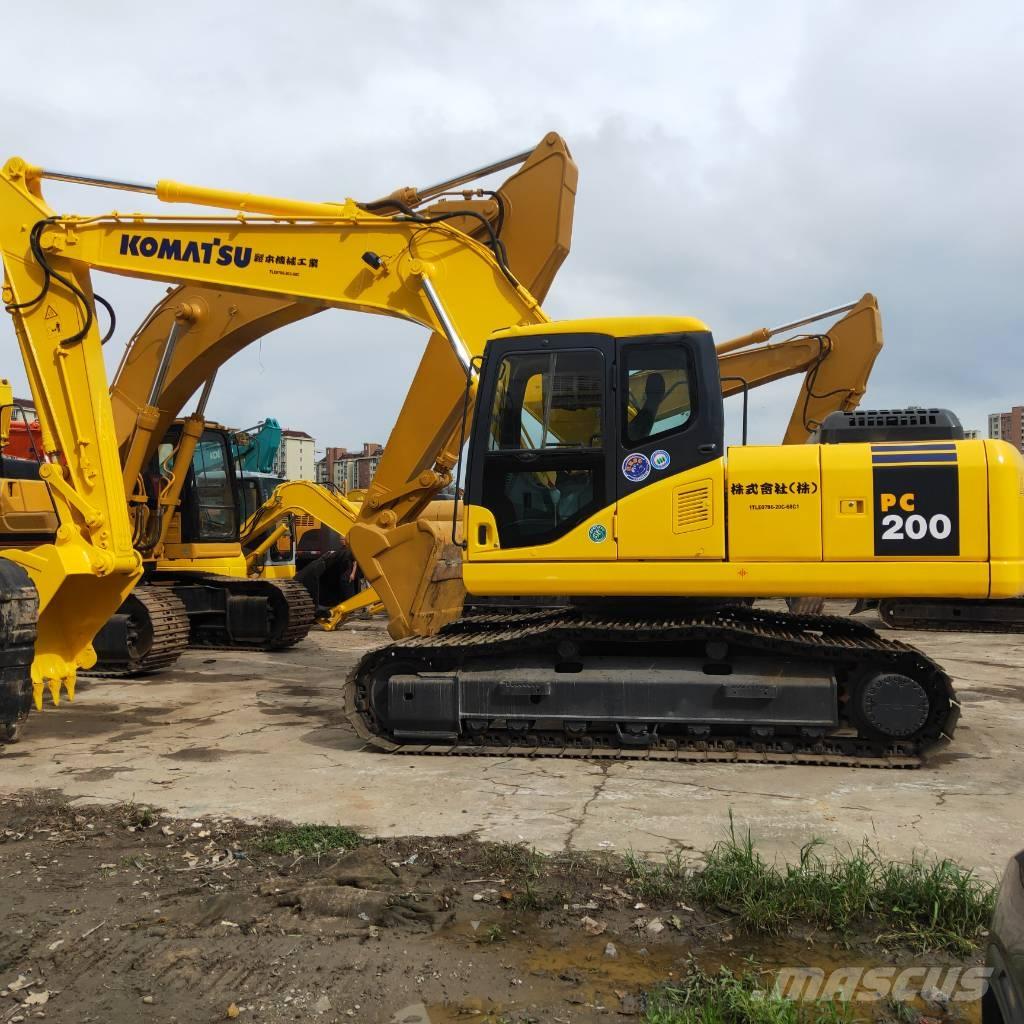 Komatsu PC200-7 Escavatori cingolati