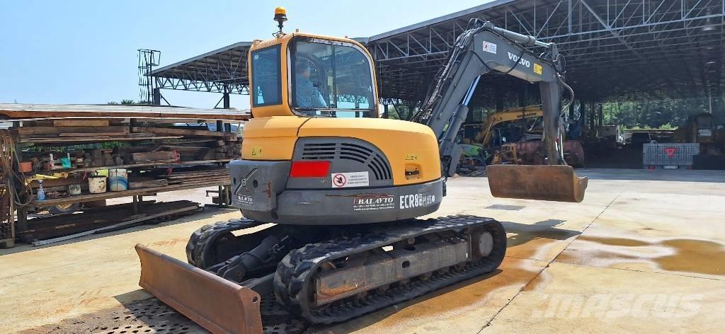 Volvo ECR 88 Miniescavatori