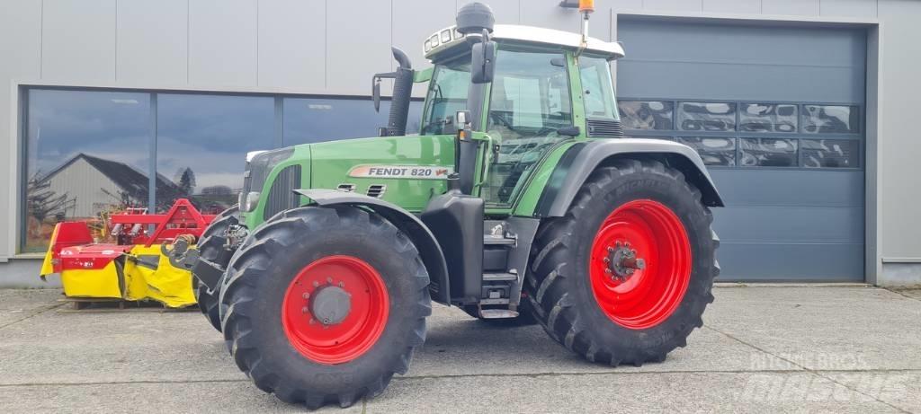 Fendt 820 Vario TMS Trattori
