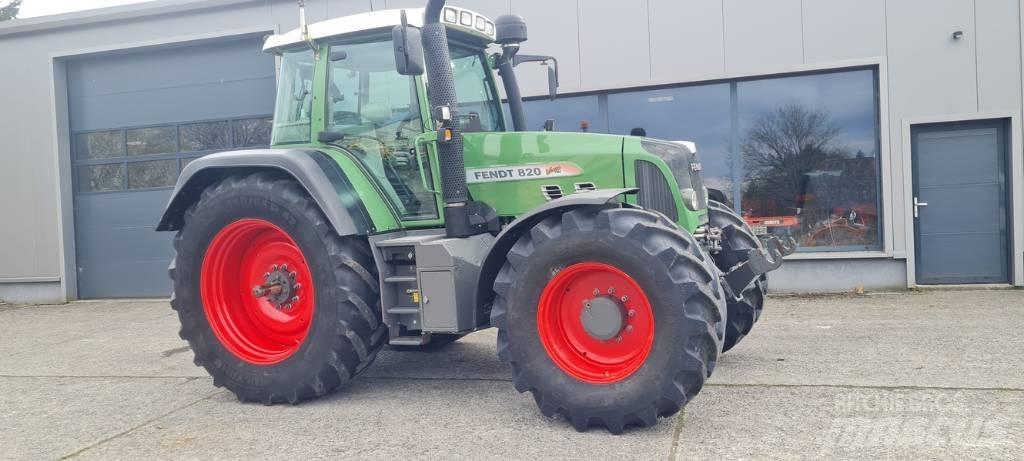 Fendt 820 Vario TMS Trattori