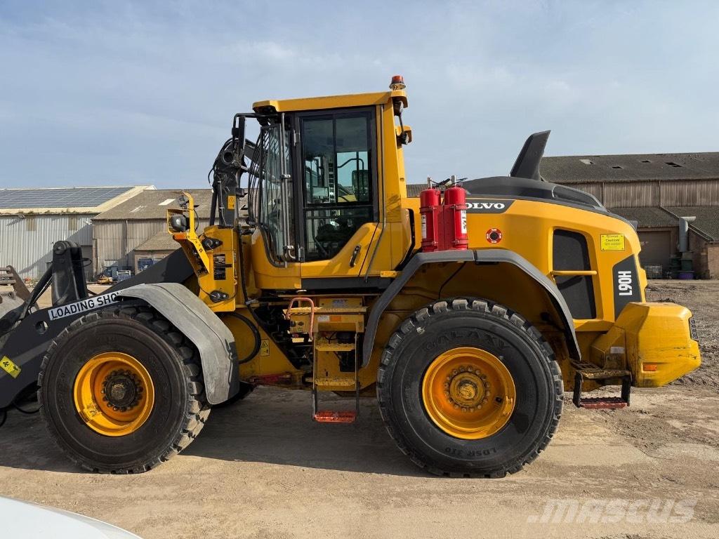 Volvo L 90 H Pale gommate