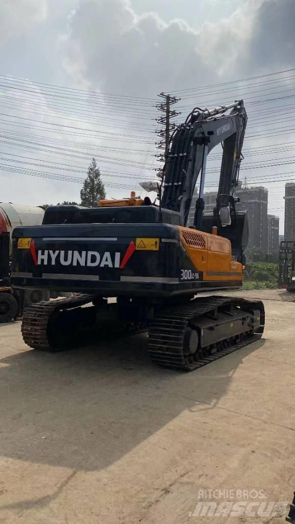 Hyundai 30 L-9 A Escavatori cingolati