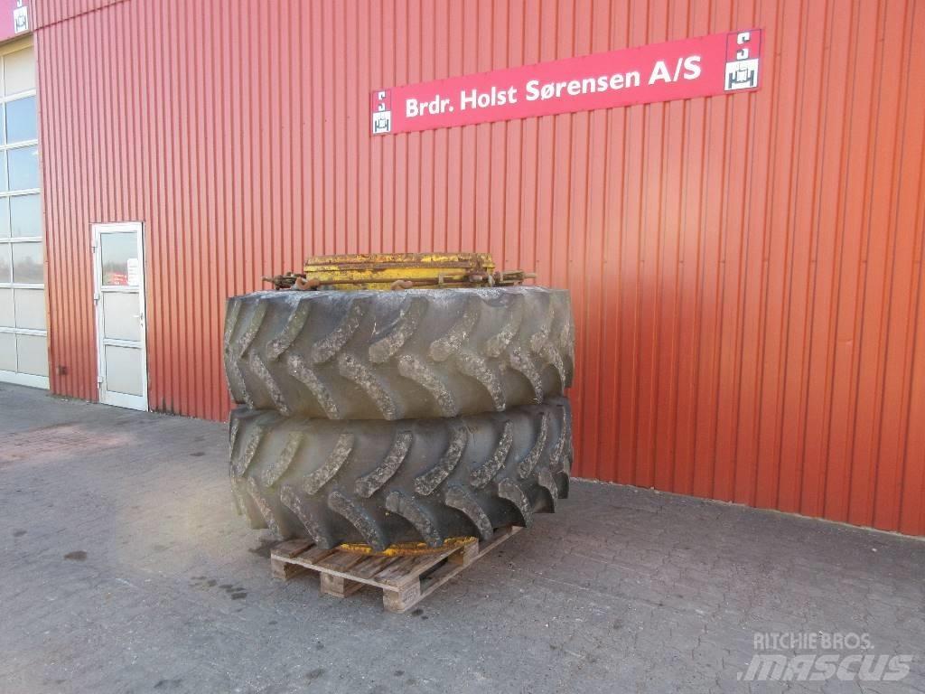 Firestone 20.8-38 Pneumatici, ruote e cerchioni