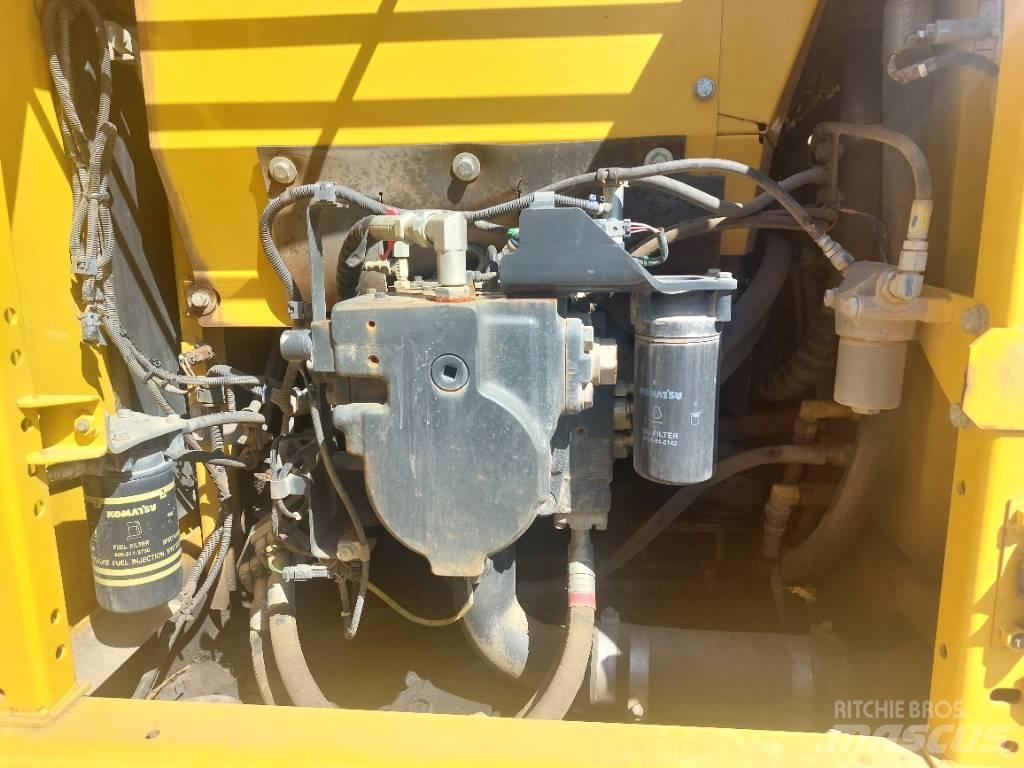 Komatsu PC240LC-10 Escavatori cingolati