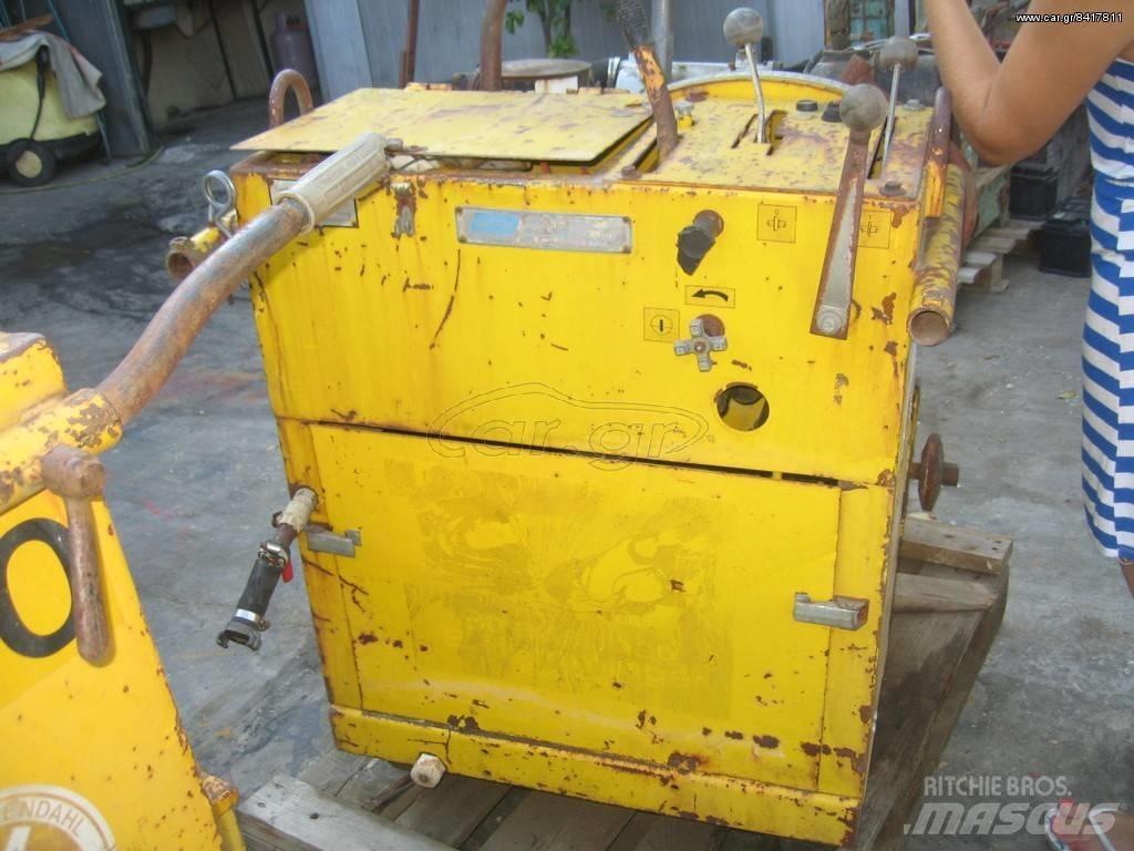 Hanix K F 30 600 XIL Accessori per macchine asfaltatrici