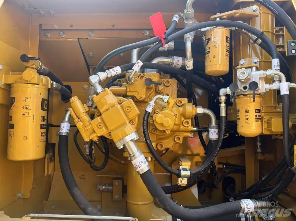 CAT 330 D Escavatori cingolati