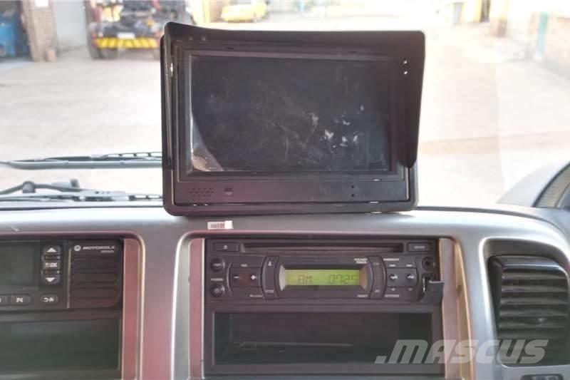 Hino 500 1326 Camion altro