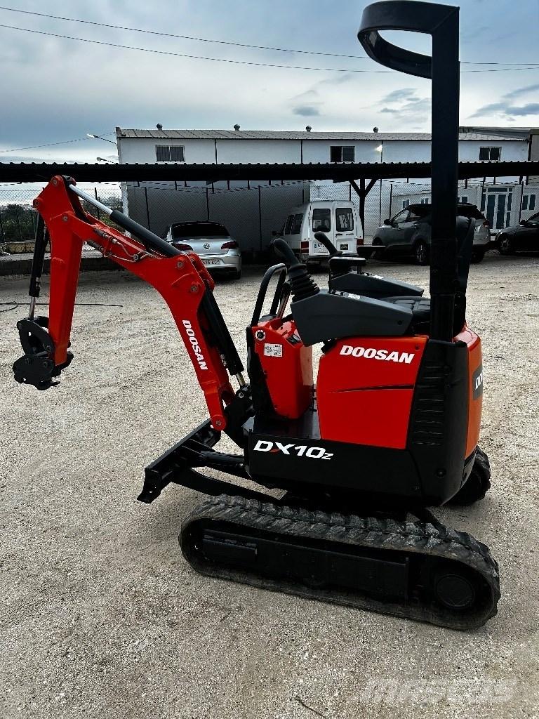 Doosan DX 10 Z Miniescavatori