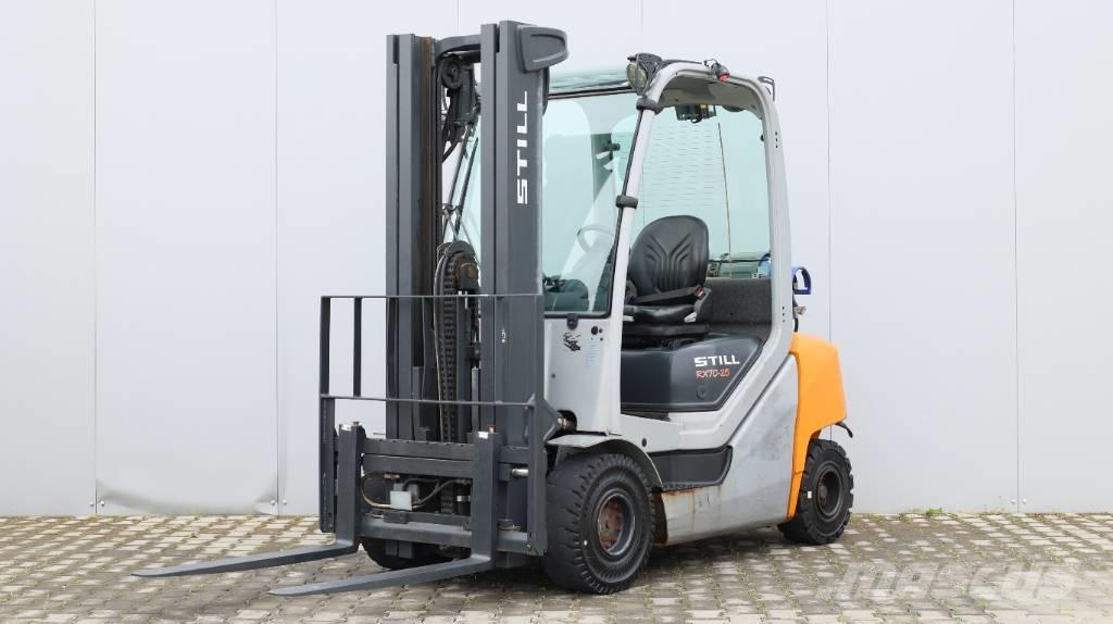 Still RX 70-25T Carrelli elevatori GPL