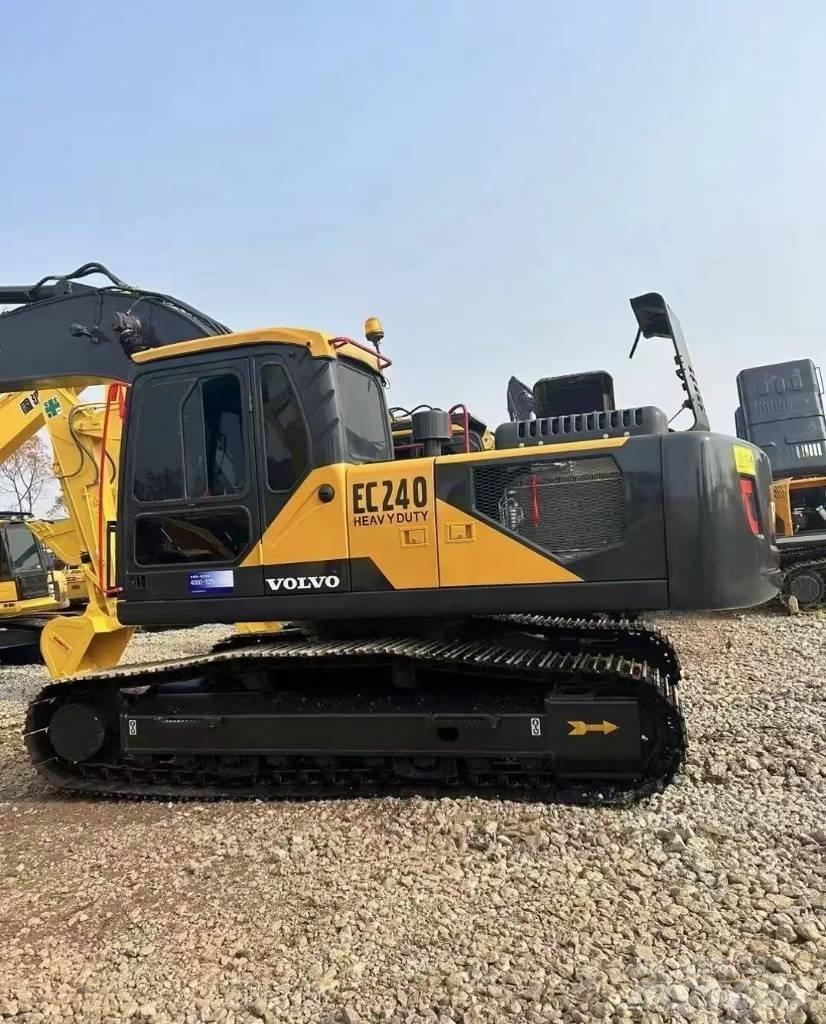 Volvo EC 240 Escavatori cingolati