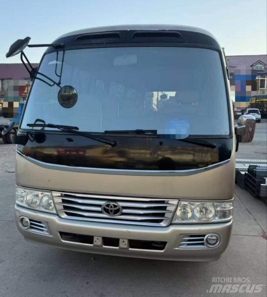 Toyota Coaster Autobus interurbani