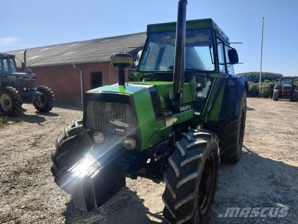 Deutz DX 85 ALLRAD Trattori