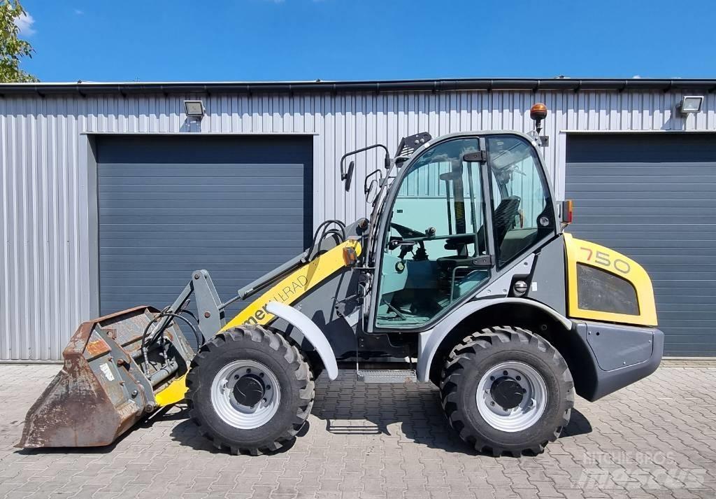 Kramer-allrad 750 Pale gommate