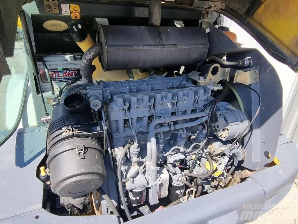 Kramer-allrad 750 Pale gommate